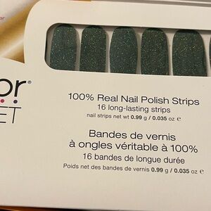 Color Street Yule Be Delighted Glitter Nail Polish Strips